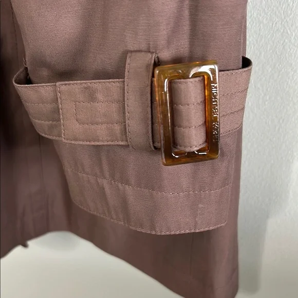 *SOLD* Brown Double-Breasted Trench Coat - Picture 4 of 10